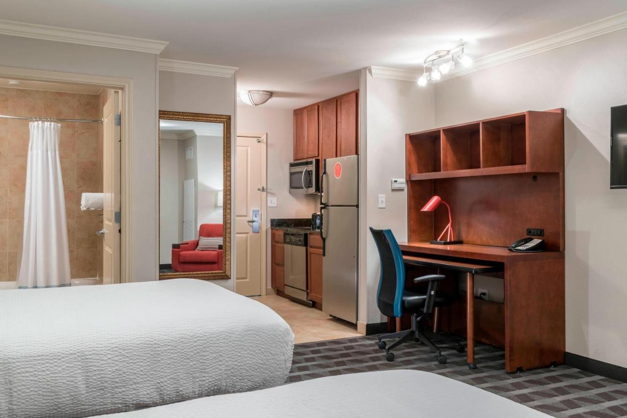 Towneplace Suites Fort Worth Downtown Экстерьер фото