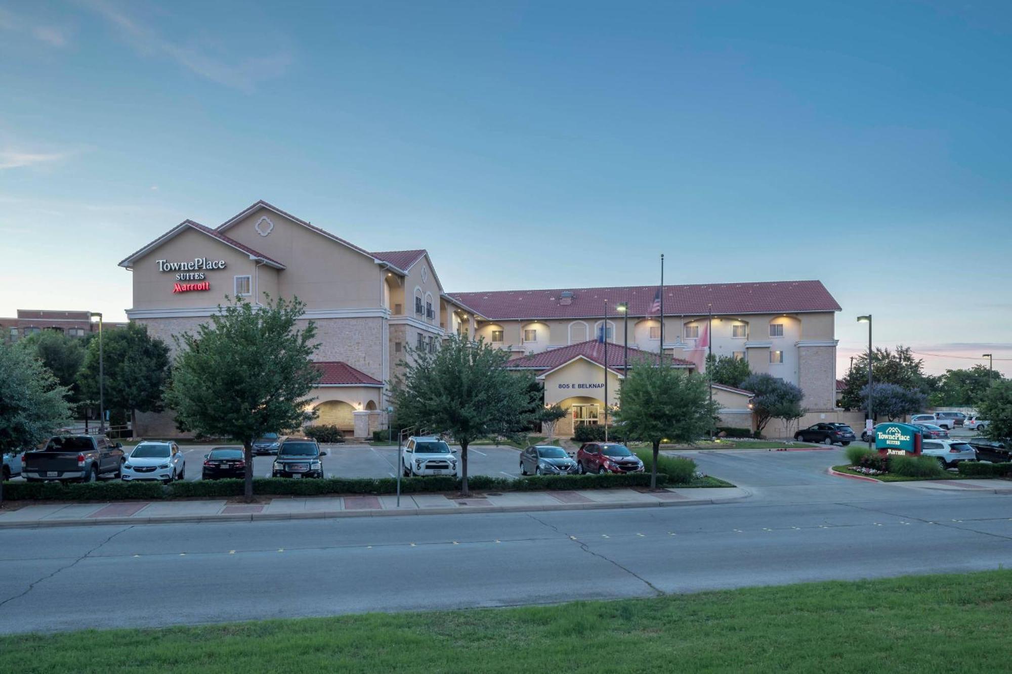 Towneplace Suites Fort Worth Downtown Экстерьер фото