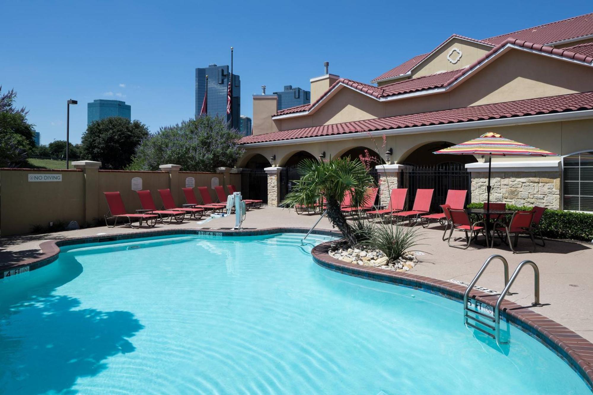 Towneplace Suites Fort Worth Downtown Экстерьер фото