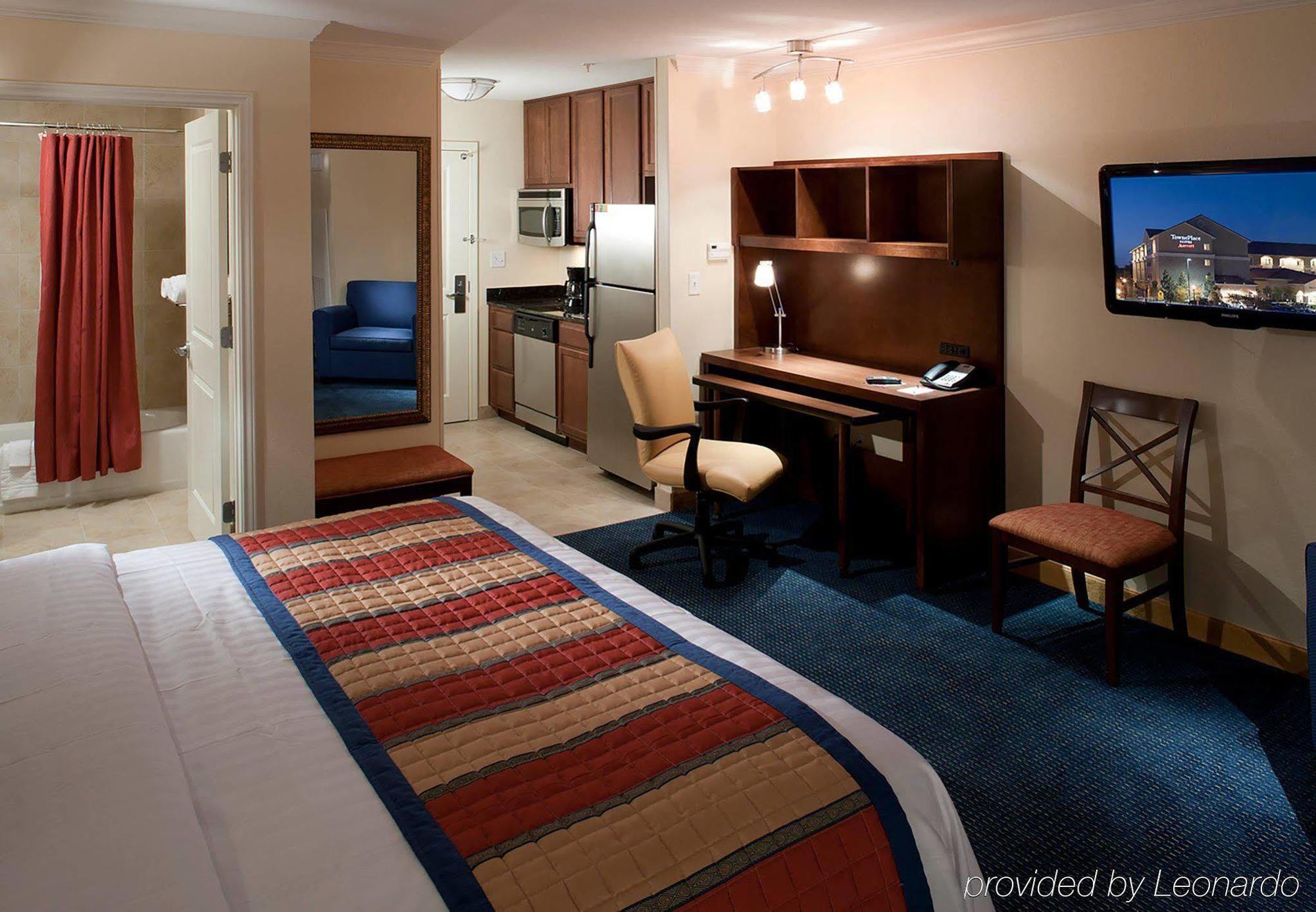 Towneplace Suites Fort Worth Downtown Номер фото